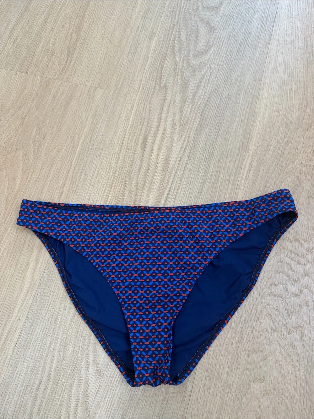 Tory Burch authentic good